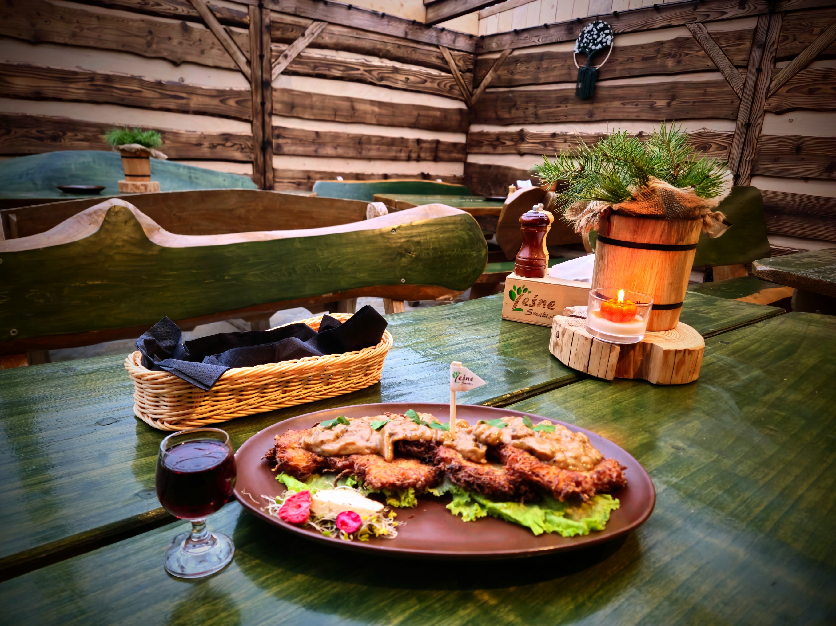 Restauracja Leśne Smaki